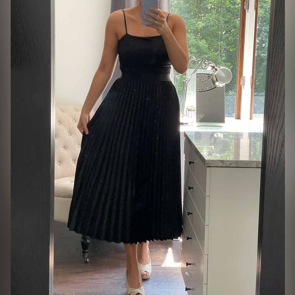 New! Max Studio Black Midi Elegant Dress with Thin Straps & Pleated Skirt Size M